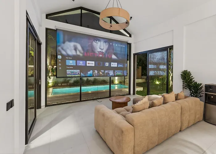 Sofya 2br Private Pool In Villa *
